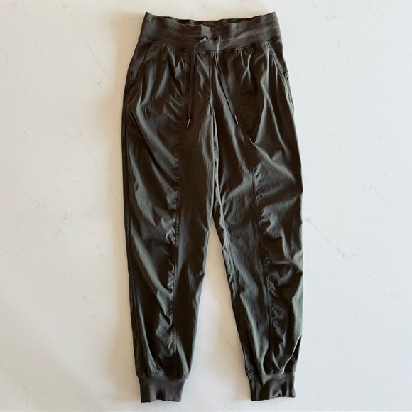lululemon athletica Pants - lululemon dance studio jogger 29”